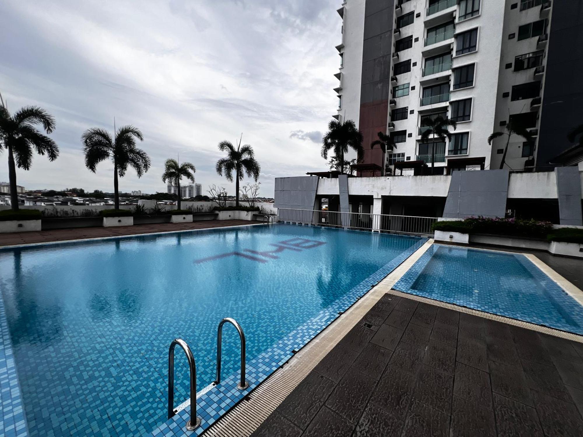Usj One Park By Manhattan Group Subang Jaya Exterior foto